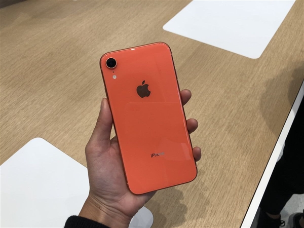 ձiPhone XR Ϊ̫