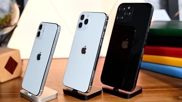 iphone12上市時間已定蘋果12預售價格多少蘋果12手機真實圖片